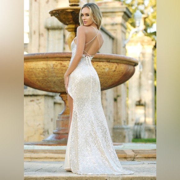 Size XS - Picture 4 of 4